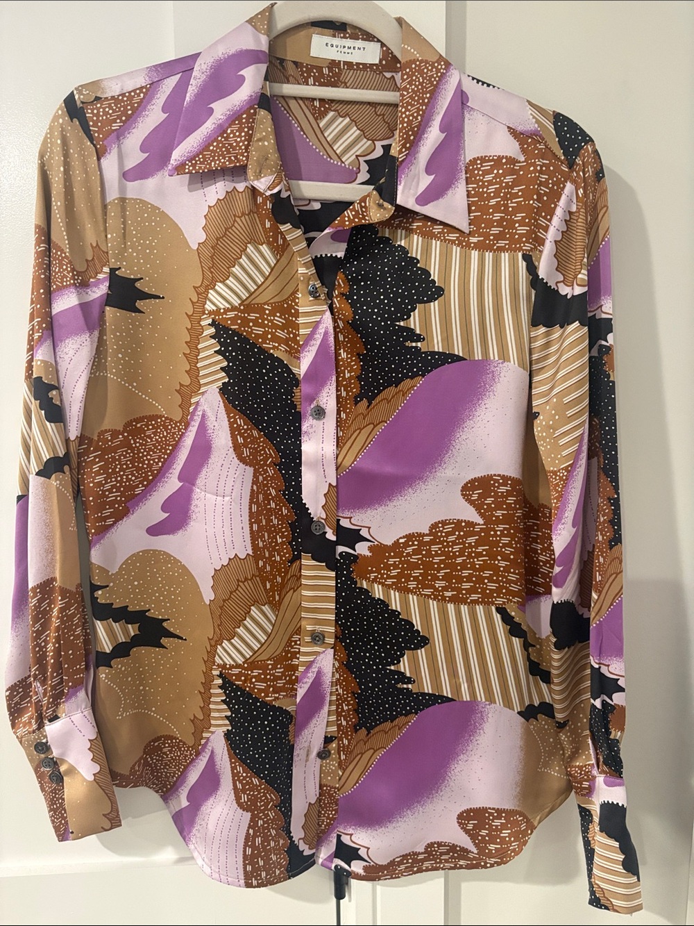 Equipment Abstract Print Button-Up Shirt in Lavender,Tan & Black Size XS